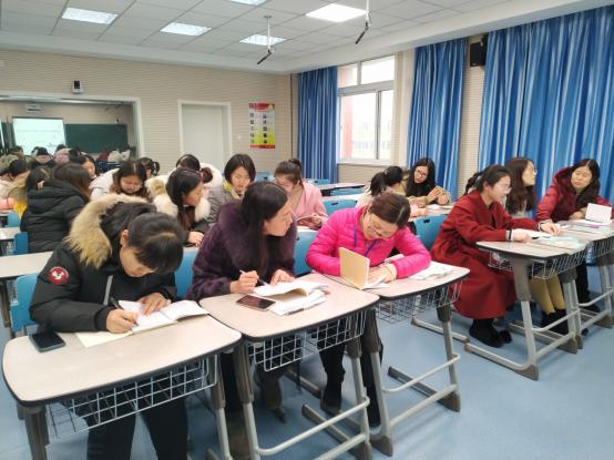 分享智慧 共享经验 迎战期末_html_m694ff5e1.jpg