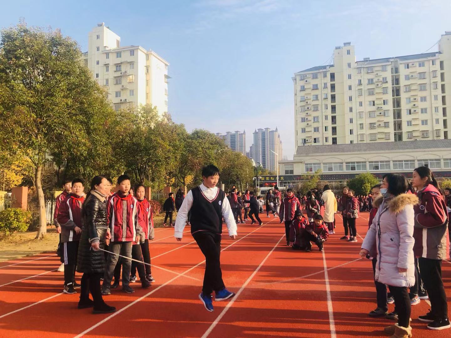 报道_html_7d91ed76.jpg